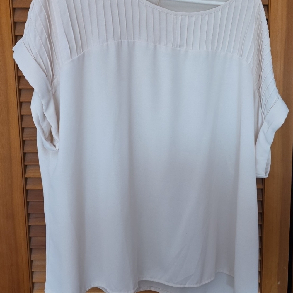 Elegant White Women's Top